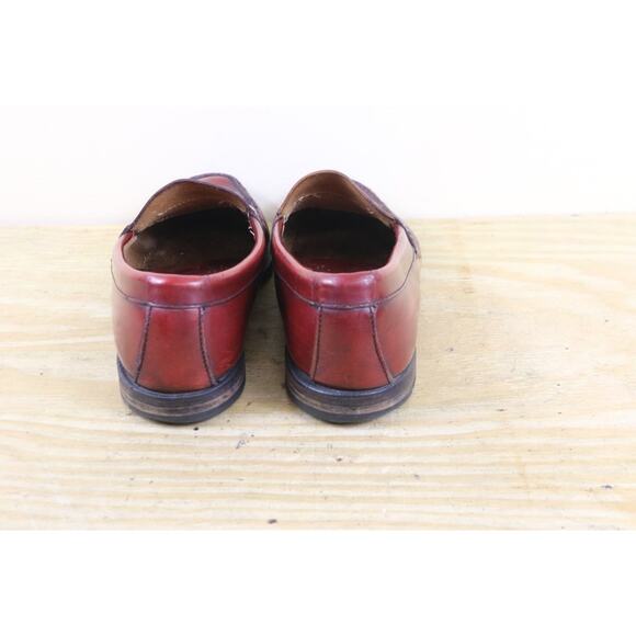 GH Bass Weejuns Mens 9D Red Leather Penny Loafers Logan Slip On Shoes - Picture 3 of 12